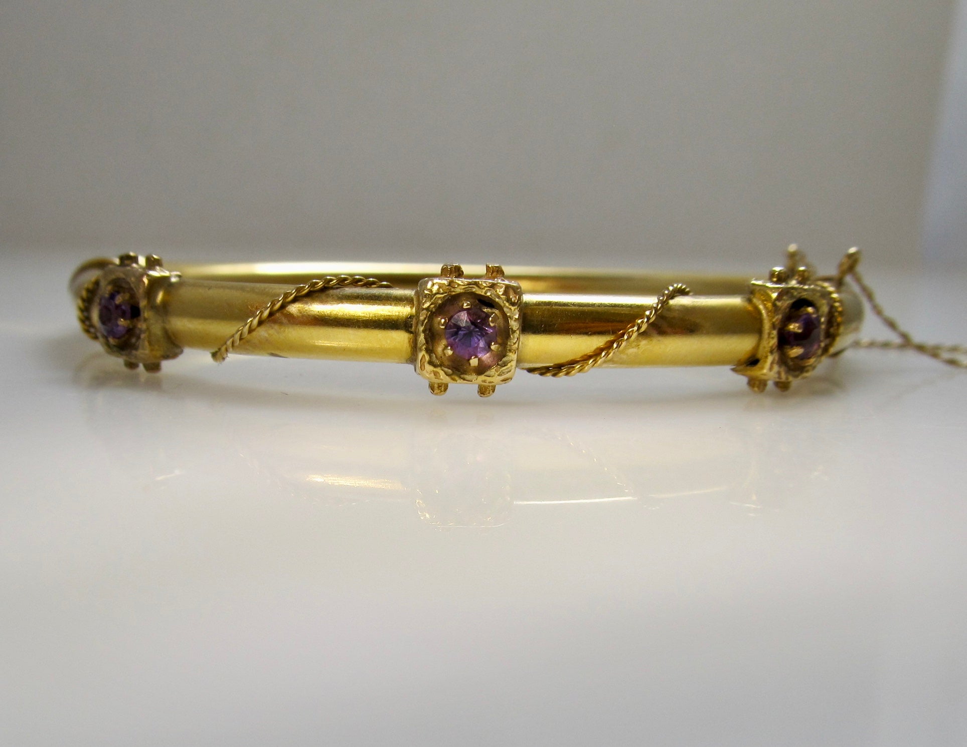 Yellow gold amethyst bangle bracelet