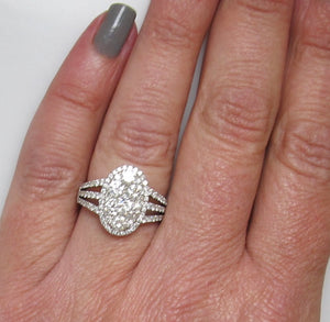 Oval cluster diamond ring
