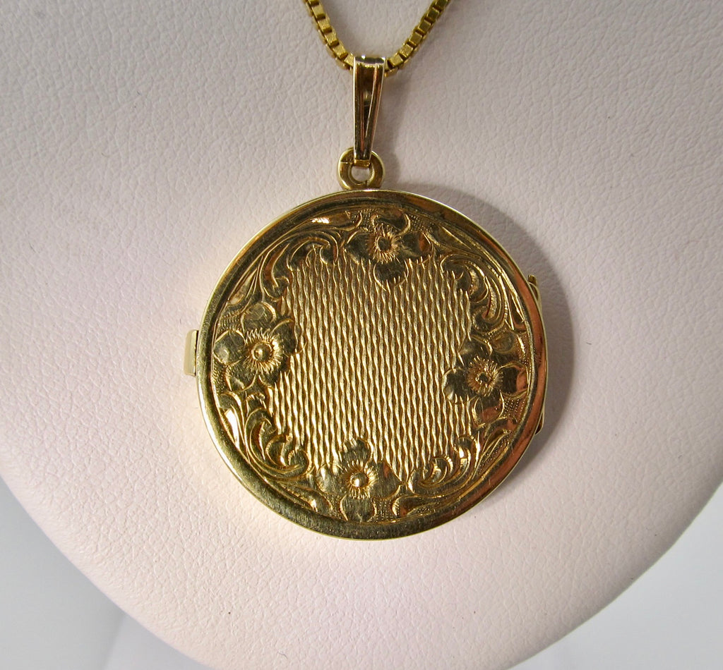 Heavy vintage hand engraved locket, circa 1920