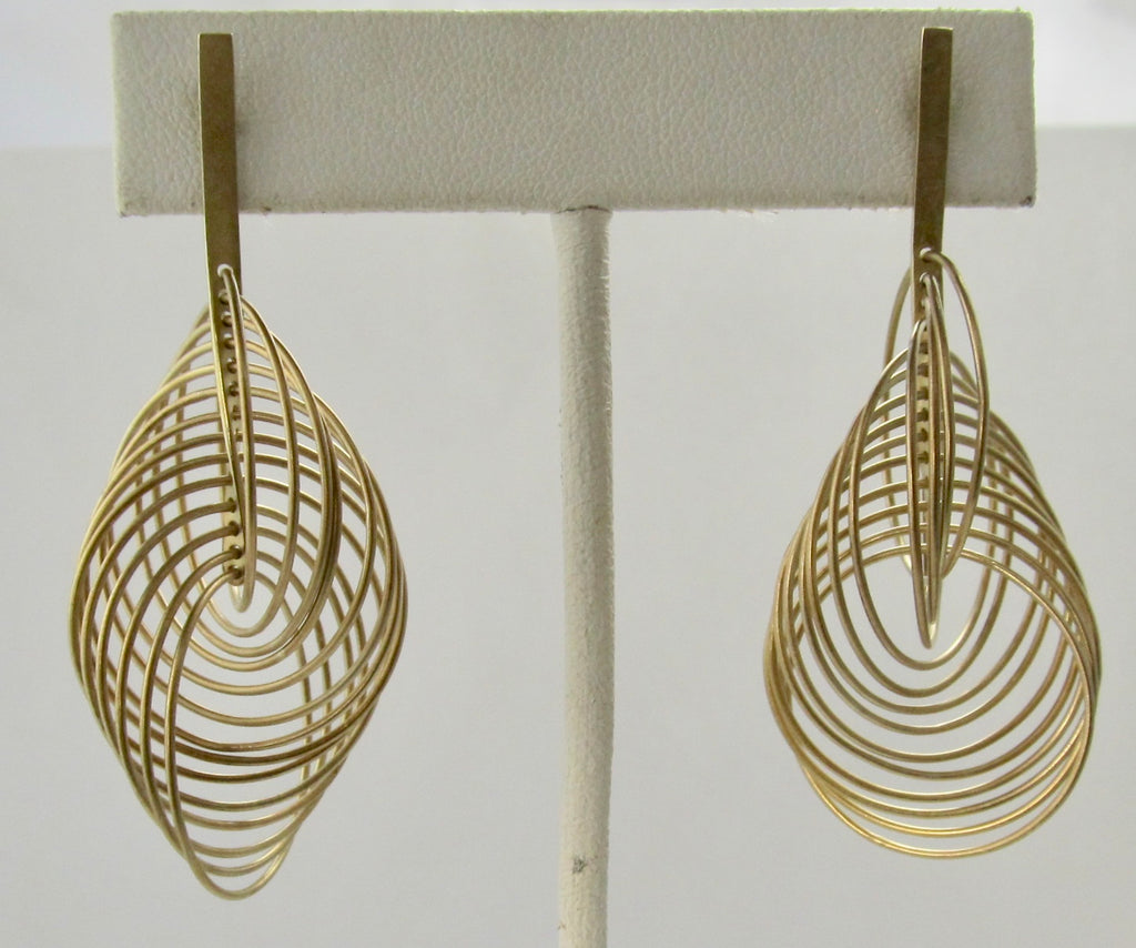 Handmade signed 18k yellow gold circle earrings
