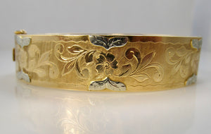 Vintage hand engraved 18k bangle bracelet