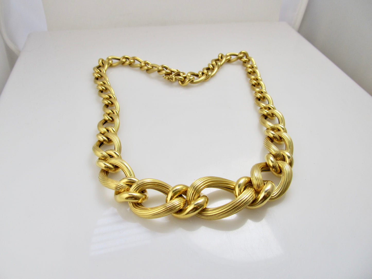 Modern 14k textured chain necklace
