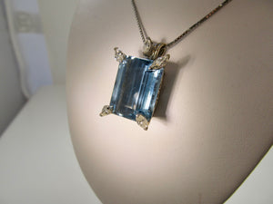 20.00ct aquamarine and diamond necklace