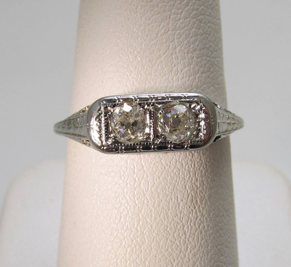 Vintage double diamond filigree ring