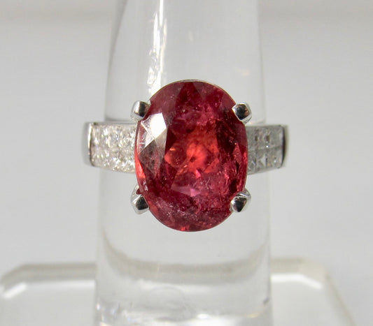 18k 4.50ct rubellite tourmaline and diamond ring